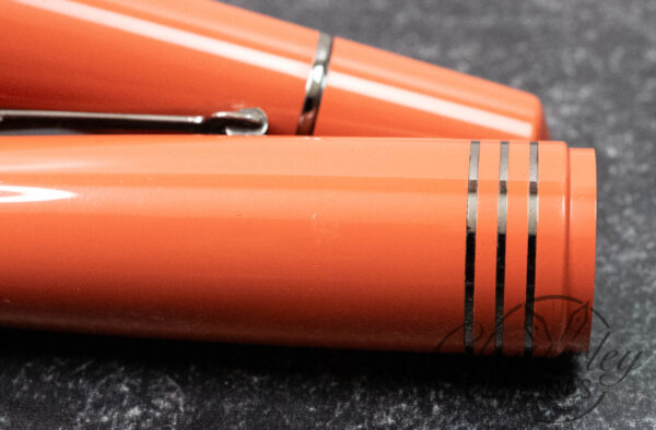 Leonardo Momento Zero Grande Special Edition Salmon Ebonite Fountain Pen - Image 4
