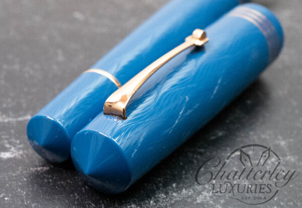 Leonardo Momento Zero Grande Iris Blue Guilloché Fountain Pen - Image 3