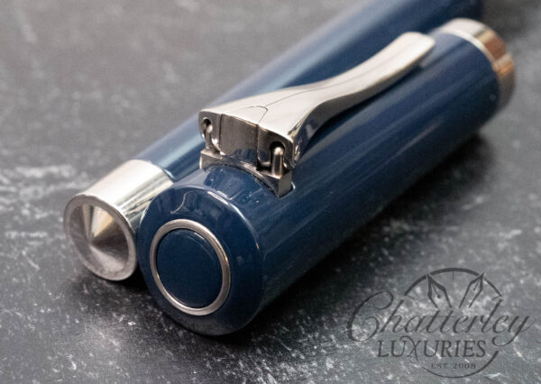Omas Emotica Blue Fountain Pen - Image 4