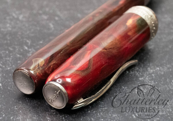 Pineider La Grande Bellezza Gemstones Rodolite Red Fountain Pen - Image 3