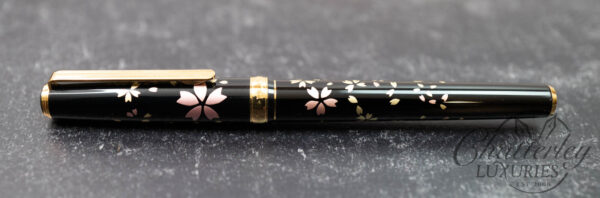Platinum Kanazawa Leaf Maki-e Cherry Blossom Fountain Pen - Image 2
