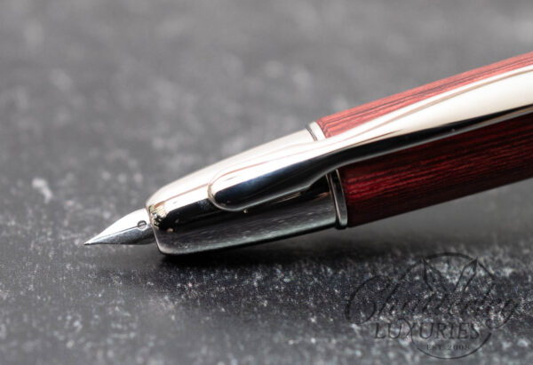 Pilot Vanishing Point Red Birchwood Fountain Pen - Image 4