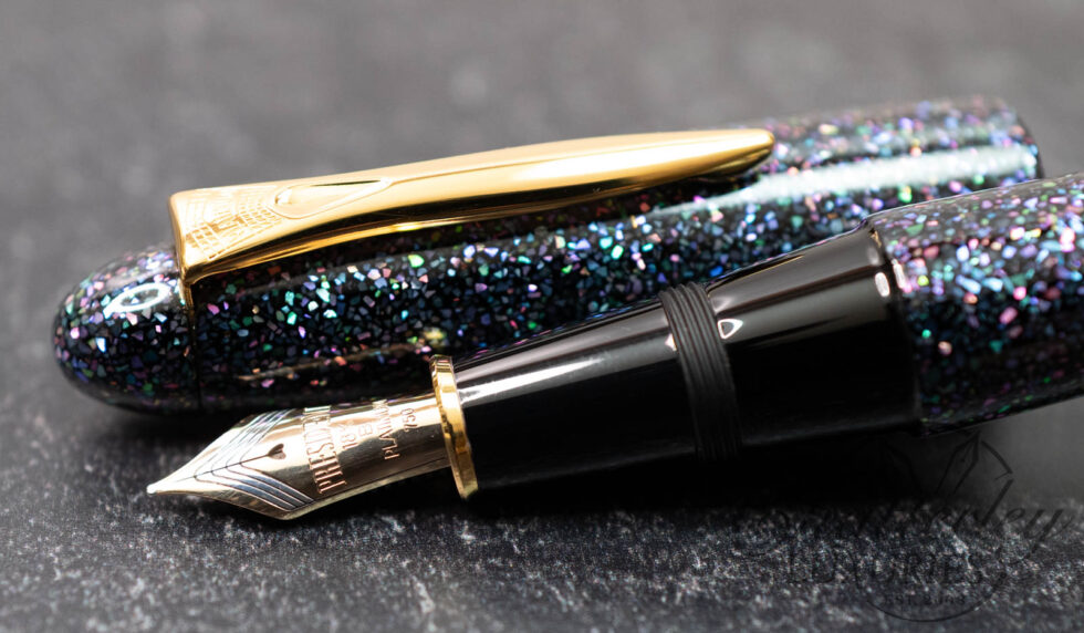 Platinum Izumo Raden Galaxy Fountain Pen