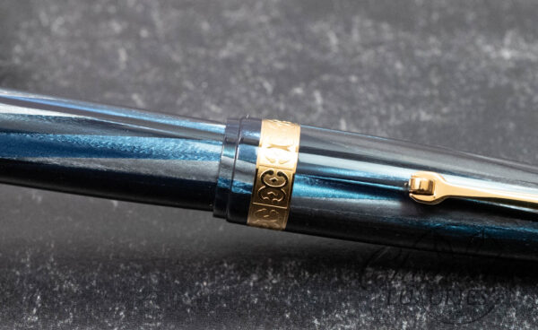 Leonardo Momento Magico Blue Abyss Celluloid Limited Edition Fountain Pen - Image 4