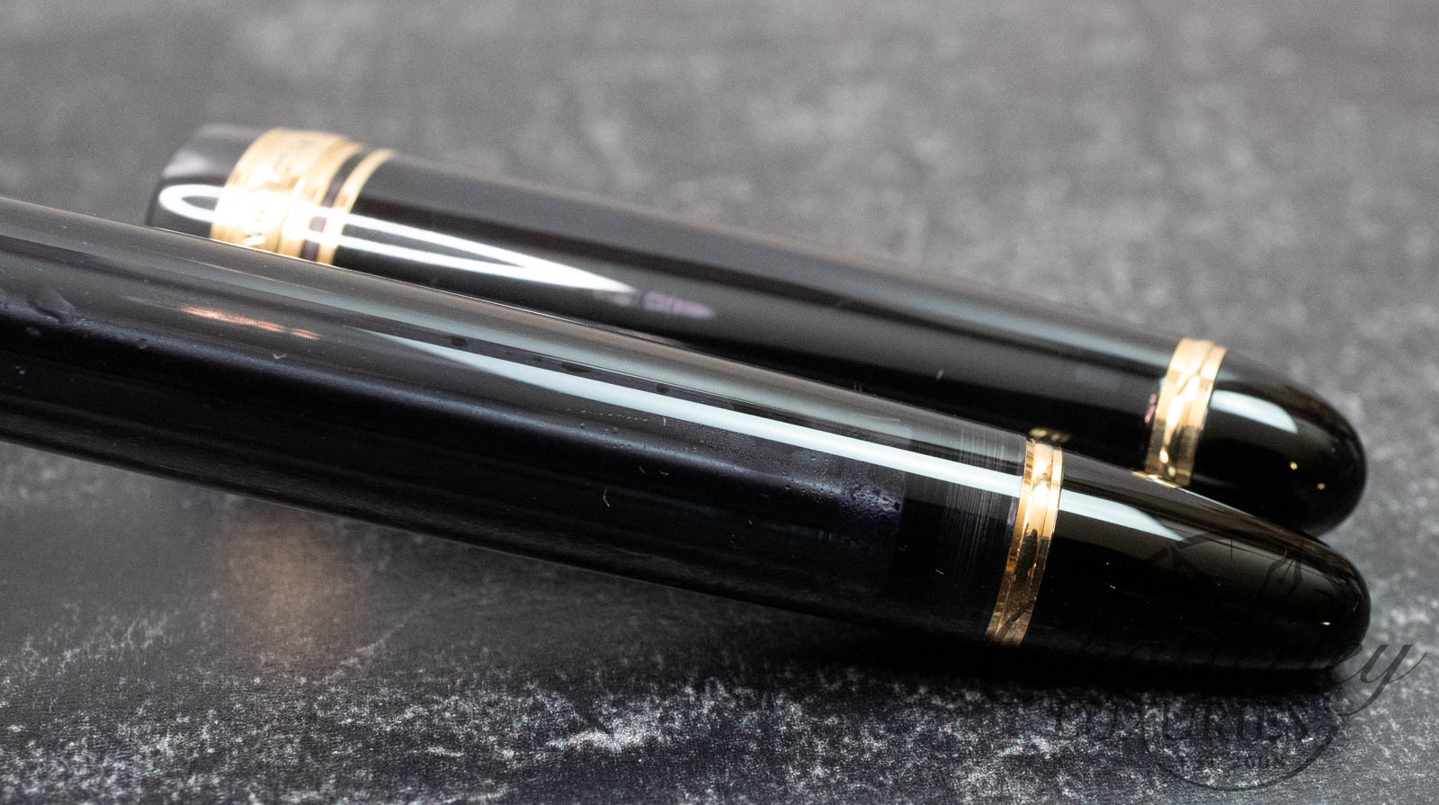 Pilot Custom 823 Smoke Demonstrator Fountain Pen - Image 3