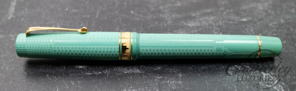 Armando Simoni Club "I Love NY" Empire State Building Green Ebonite Fountain Pen - Image 2