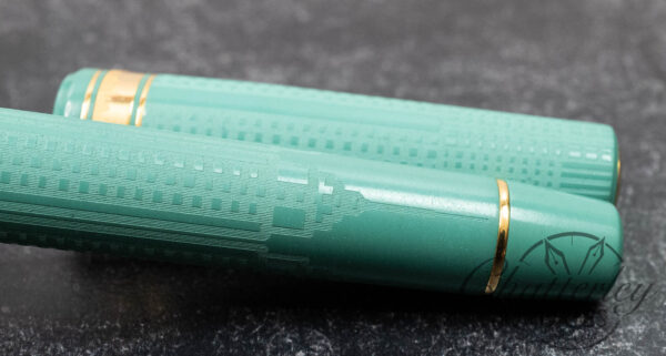 Armando Simoni Club "I Love NY" Empire State Building Green Ebonite Fountain Pen - Image 4