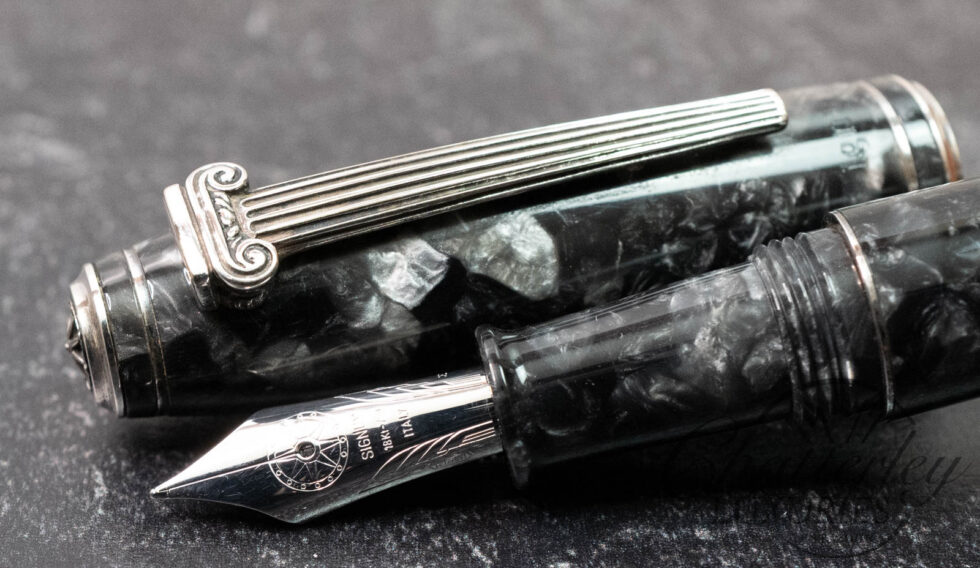 Signum Ionic De Divina Proportions (DDP) Fountain Pen