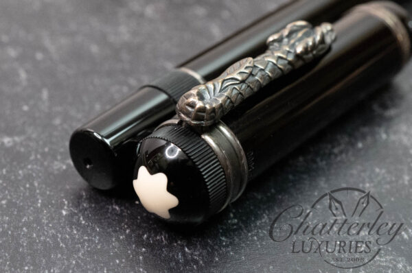 Montblanc Limited Writers Edition Imperial Dragon Fountain Pen - Image 2