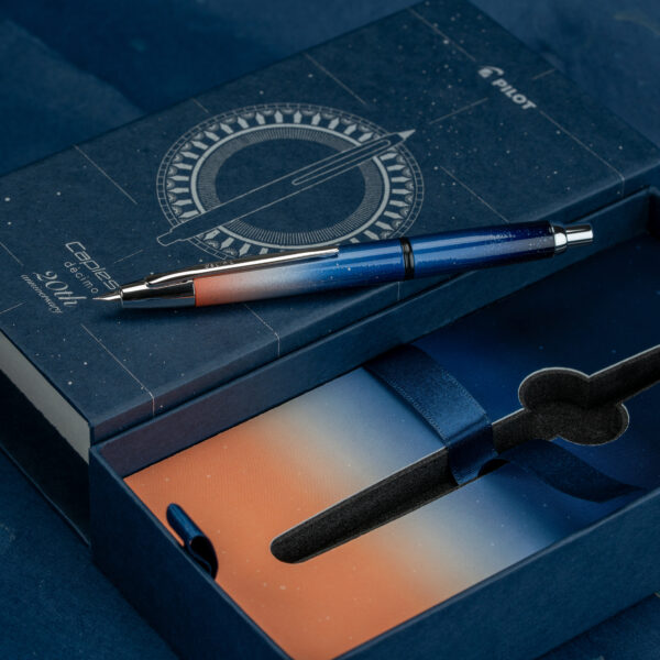 Pilot Vanishing Point Decimo 20th Anniversary Limited Edition Fountain Pen - Image 4
