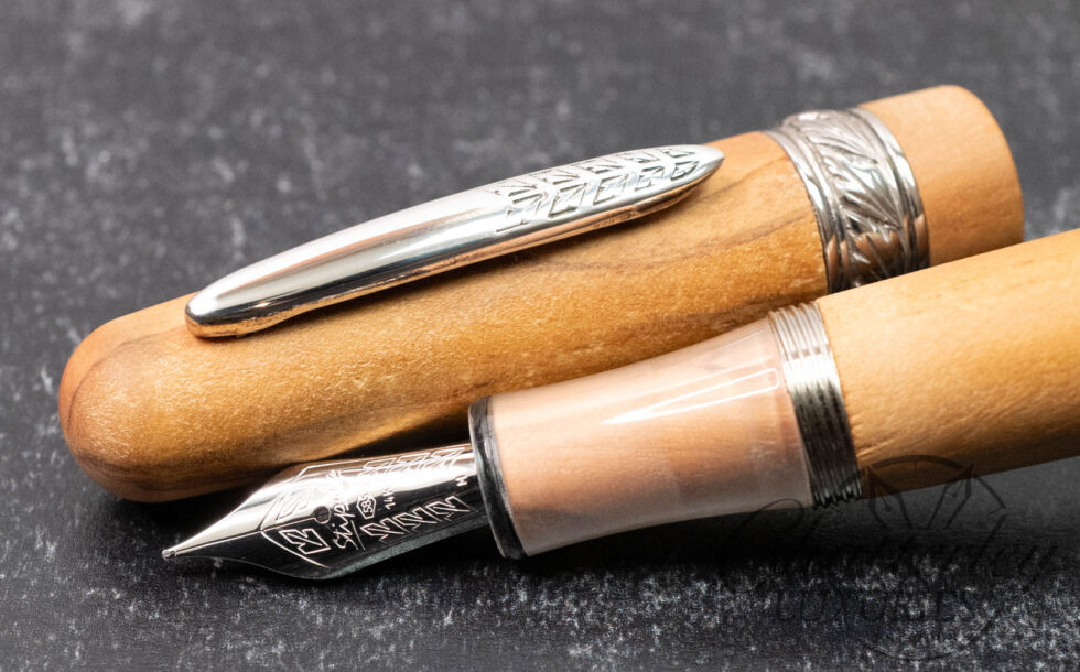 Stipula Chatterley Oversized Etruria Olive Wood Limited Edition Fountain Pen