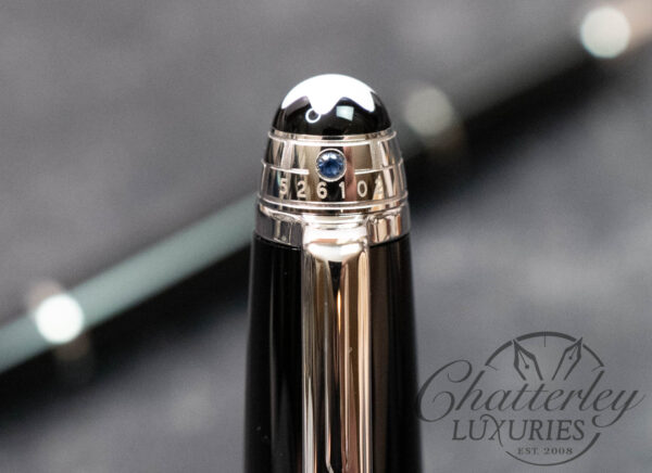 Montblanc Meisterstück Platinum Line UNICEF Signature for Good Classique Rollerball - Image 4