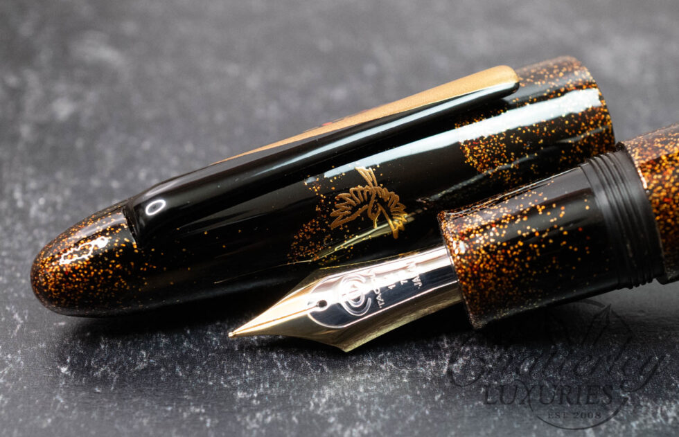 Taccia Empress Fujiyama Maki-e Limited Edition Fountain Pen