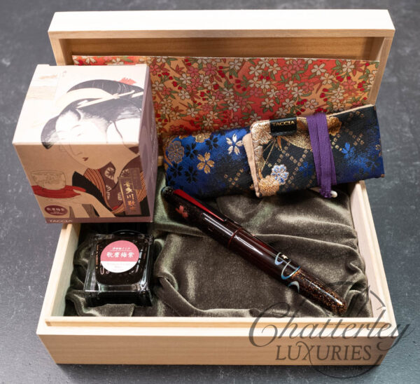 Taccia Empress Shidare Sakura Limited Edition Fountain Pen - Image 11