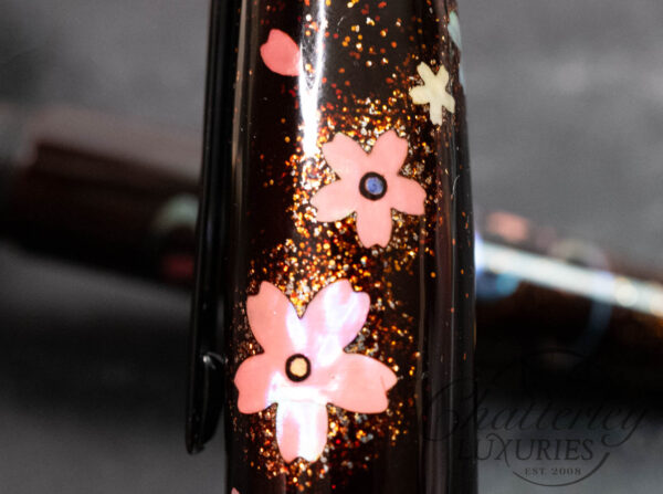 Taccia Empress Shidare Sakura Limited Edition Fountain Pen - Image 10