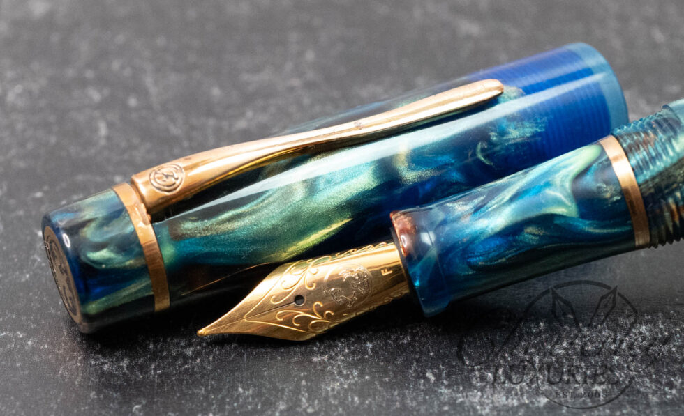 Atelier Lusso Hydra Gold & Blue Resin Fountain Pen