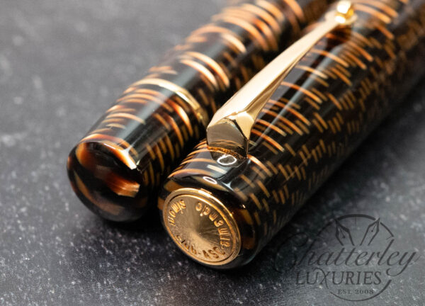 Armando Simoni Club Bologna Extra Skyscraper Limited Edition Fountain Pen - Image 5