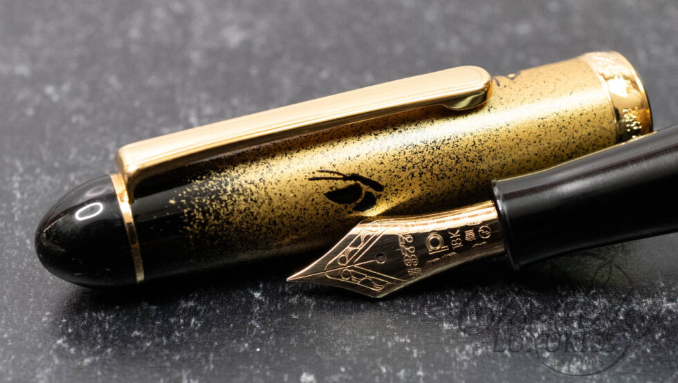 Platinum #3776 Century Butterfly & Flower Maki-e Fountain Pen