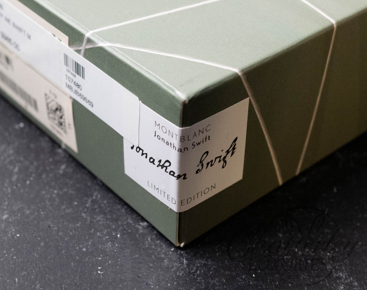 Montblanc Jonathan Swift Writers Limited Edition Fountain Pen (SEALED) - Image 3