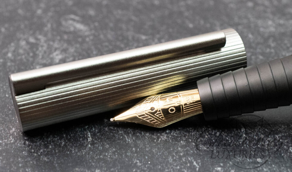 Otto Hutt Design 08 Ruthenium PVD Fountain Pen