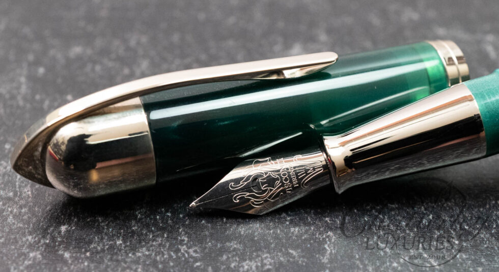 Visconti Pericle 2001 Pearlescent Green Fountain Pen
