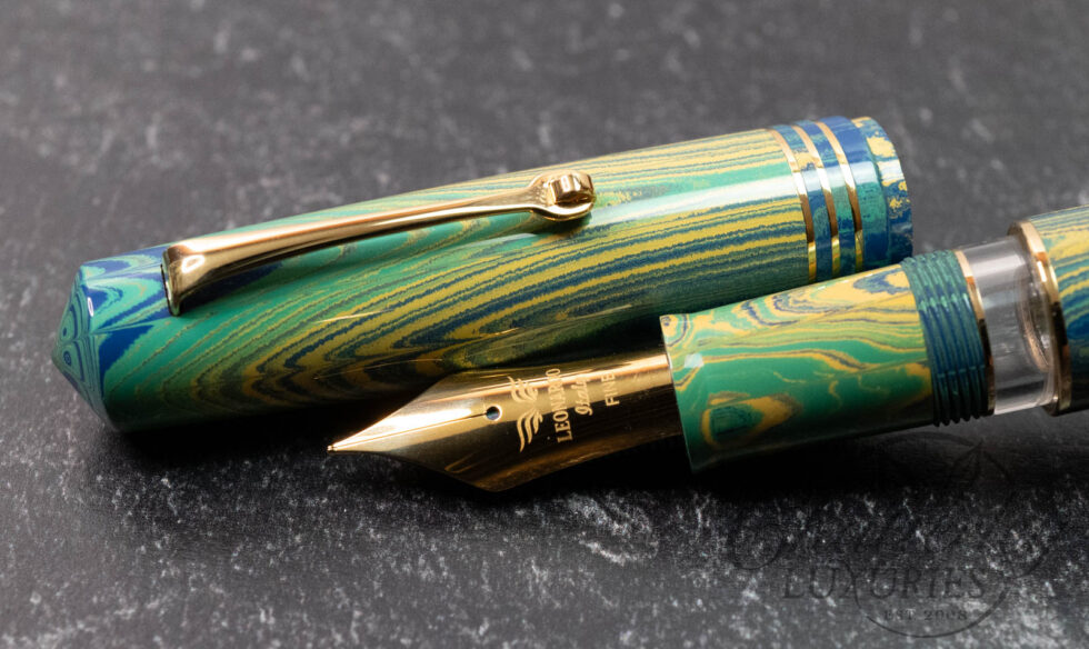 Leonardo Momento Zero Grande "Seafoam" Gold Trim Ebonite Fountain Pen