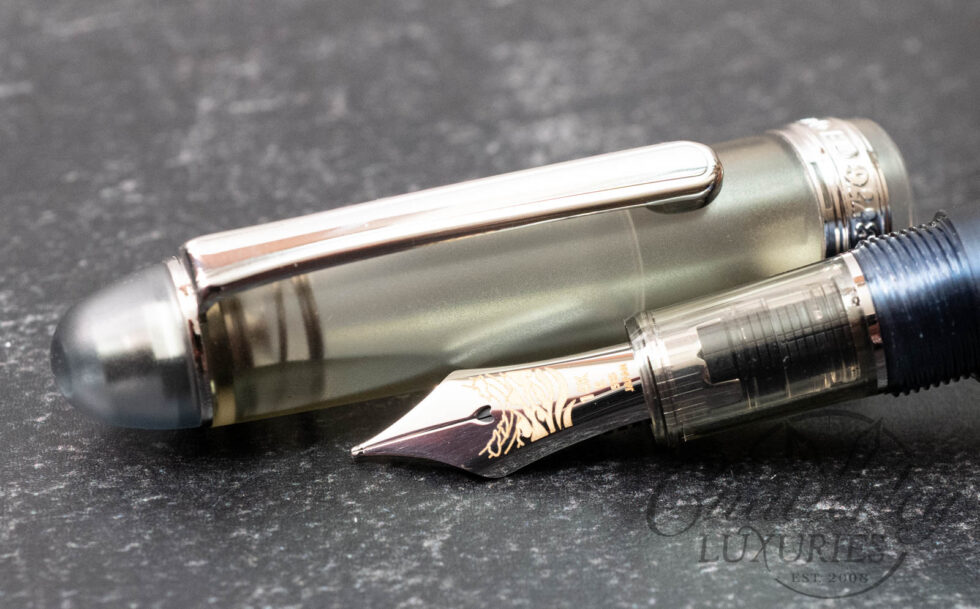 Platinum #3776 Mountain Mist USA Exclusive Broad Nib Fountain Pen
