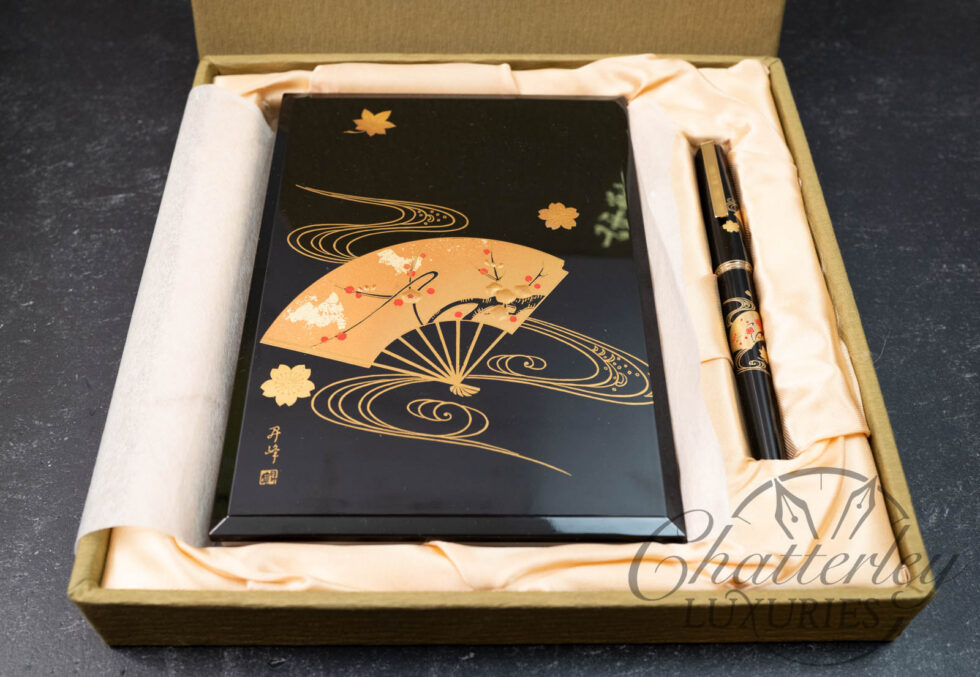 Sailor Somiko Sensu and Autumn Leaves Yamanaka Lacquer Fountain Pen and Address Book