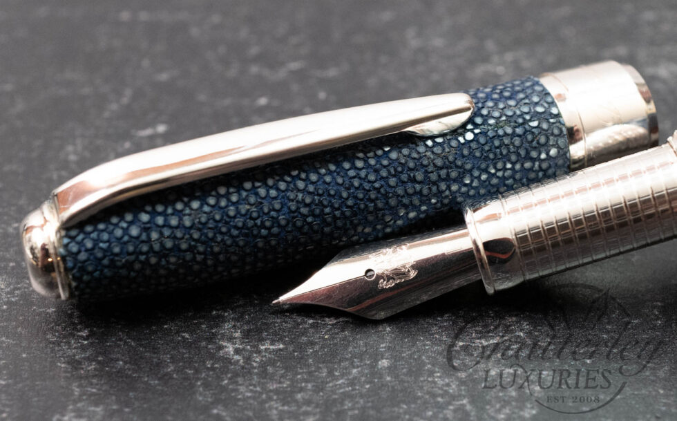 Grifos Stingray Leather Fountain Pen