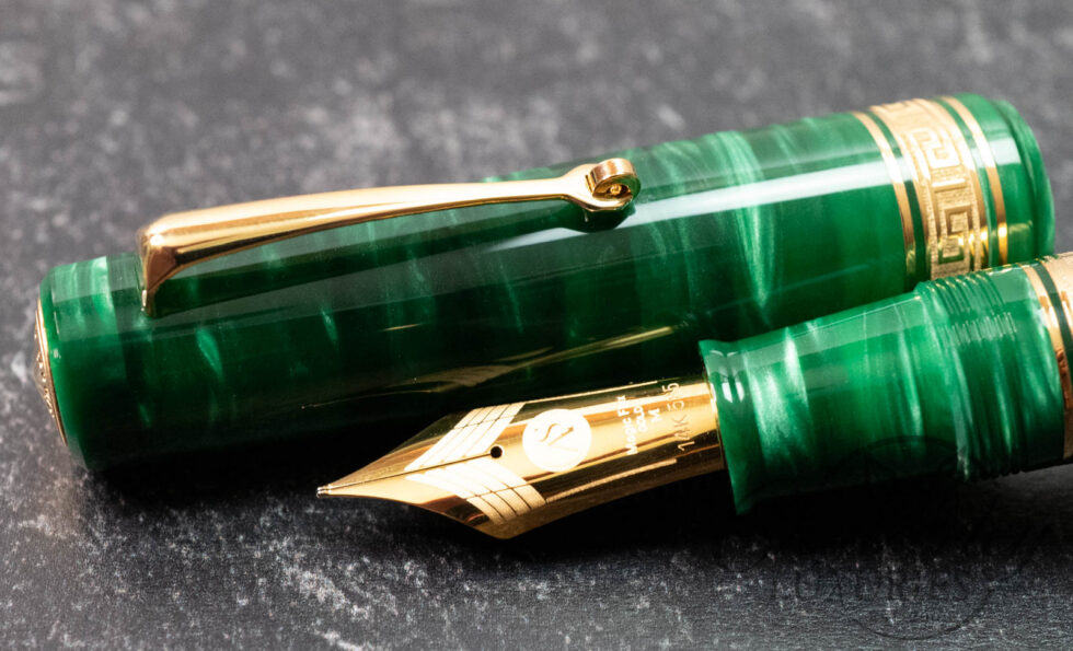 Armando Simoni Club Bologna Extra Forest Green Midorigi Limited Edition Bespoke Gold Trim Fountain Pen