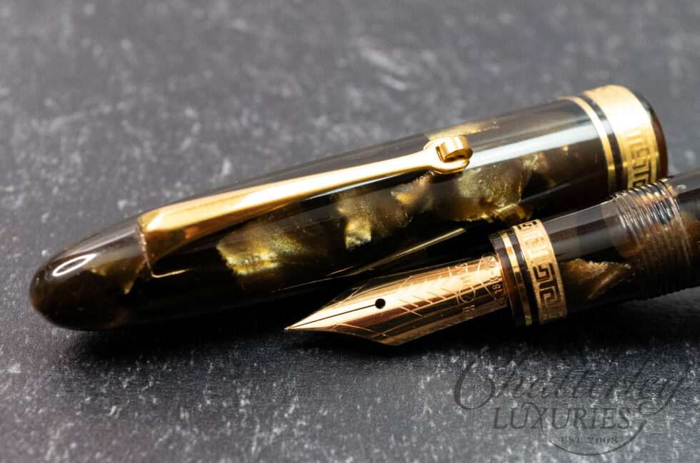 Omas Ogiva Autunno (Autumn) Green Fountain Pen