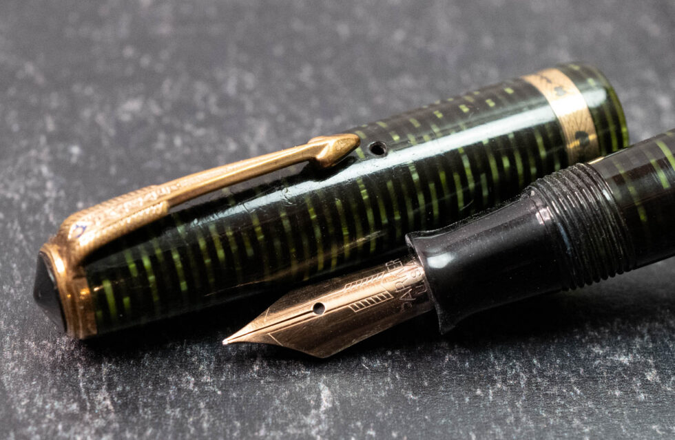 Parker Debutante Vacumatic Emerald Pearl Stacked Celluloid Fountain Pen