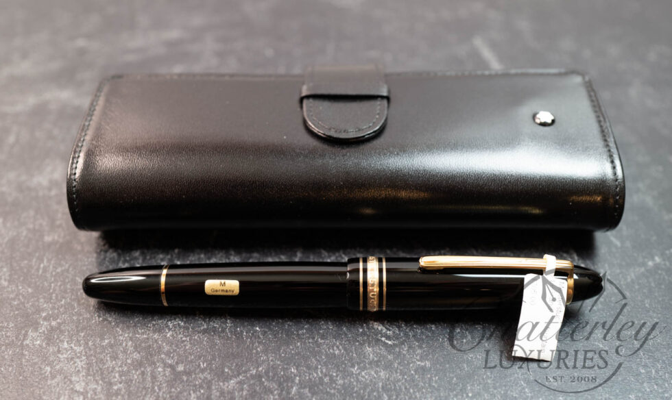 Montblanc Meisterstück 147 LeGrand Black Traveller Fountain Pen & Leather Case