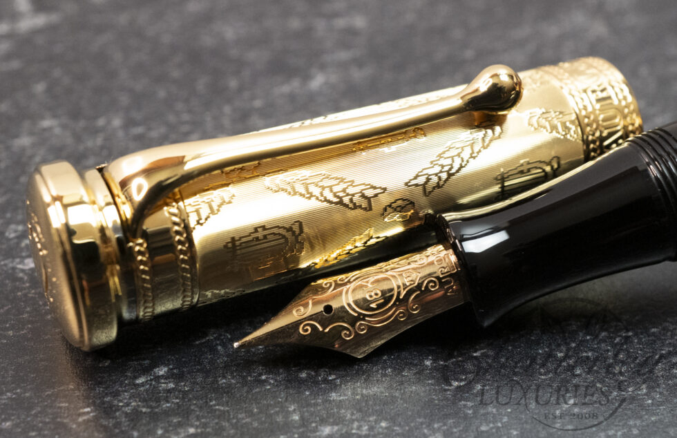 Aurora Giuseppe Verdi Gran Gala Limited Edition Medium Nib Fountain Pen