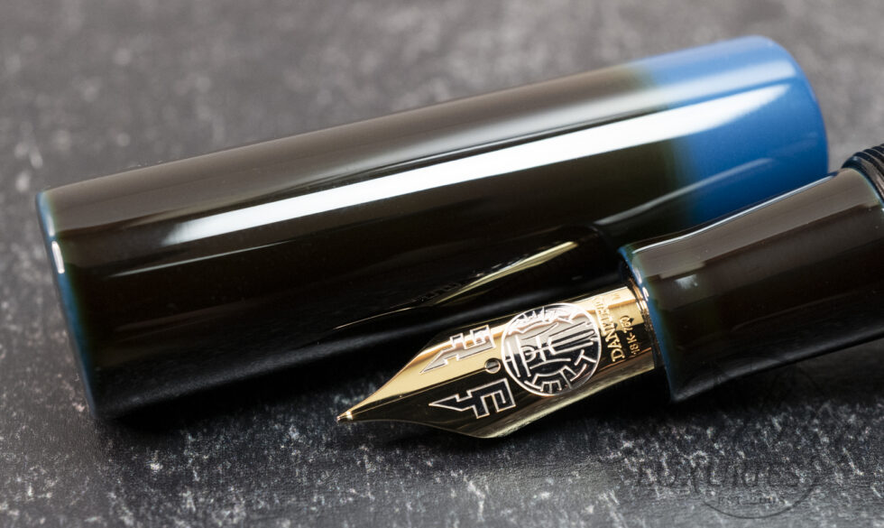 Danitrio Urushi Bokashi in Blue on Sho Genkai Fountain Pen