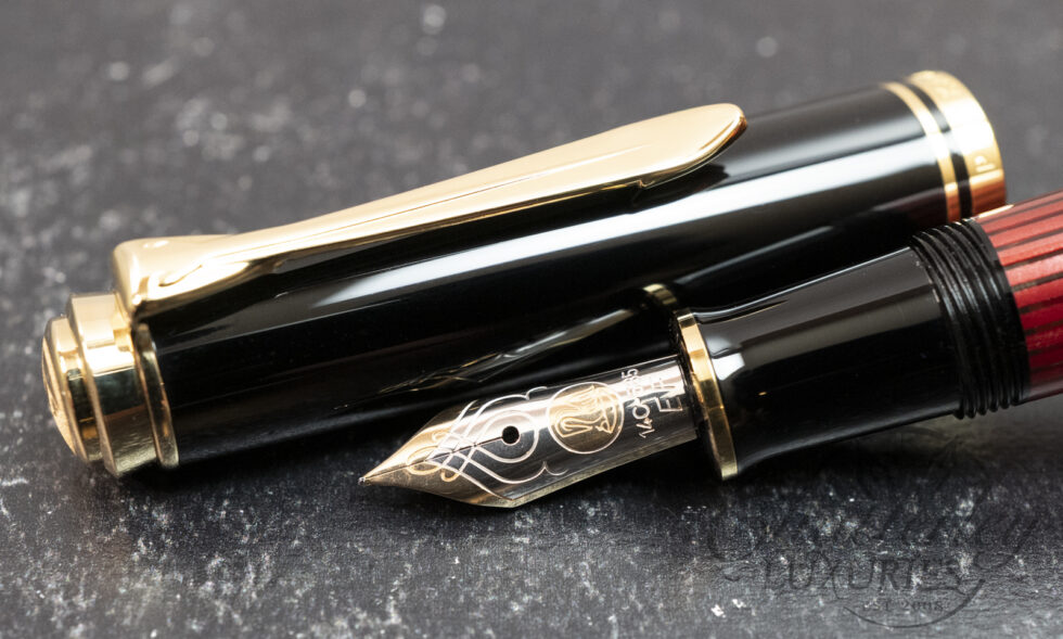 Pelikan Souverän M600 Red/Black Fountain Pen