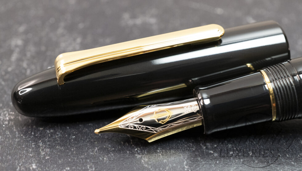 Sailor 1911 King Of Pen Ebonite Naginata-Togi Fountain Pen